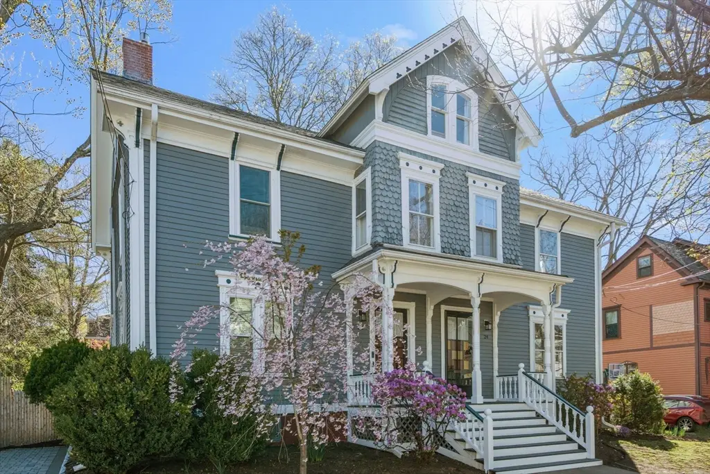 24 Otis St #24, Watertown, MA 02472 - #1