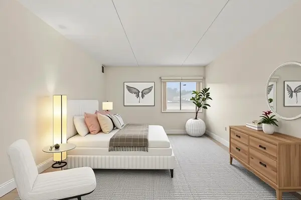 159 Main St #11B, Stoneham, MA 02180