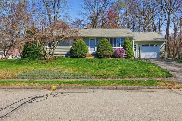 25 Heritage Lane, Holden, MA 01520