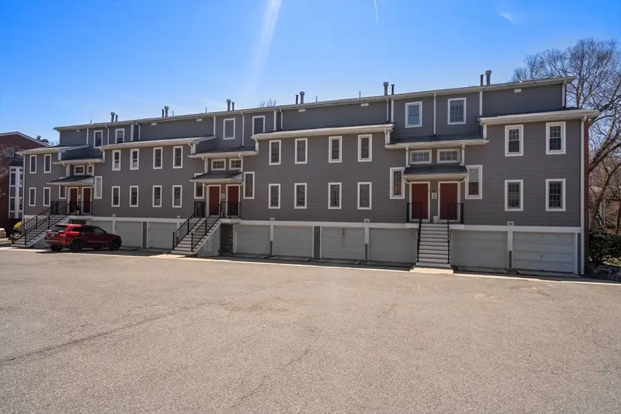 20 N Stone Mill Dr #1026, Dedham, MA 02026 - #2