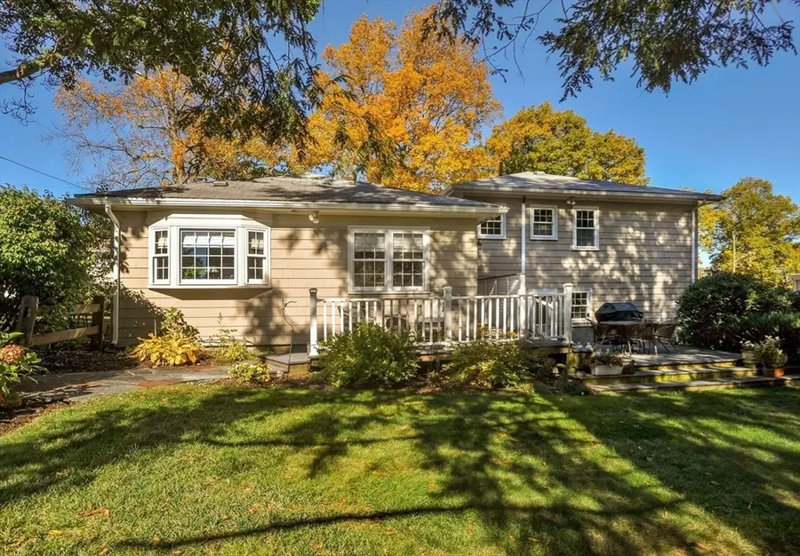 12 Oak Ridge Cir, Weymouth, MA 02188 - #3