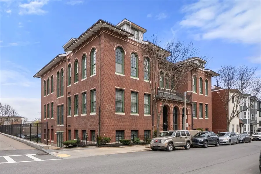 486 E 3rd St. #11, Boston, MA 02127 - #2