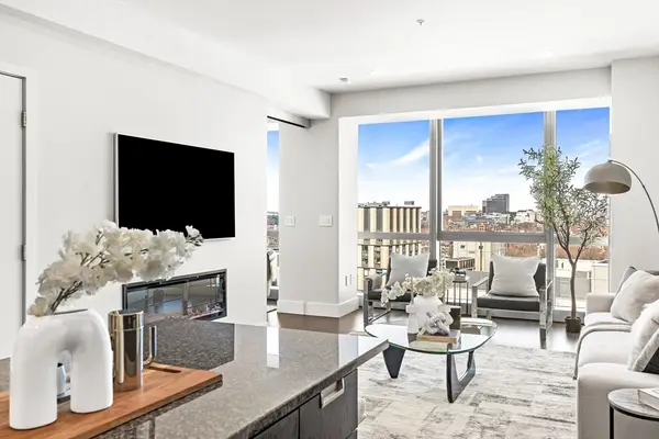 110 Stuart St #19F, Boston, MA 02116