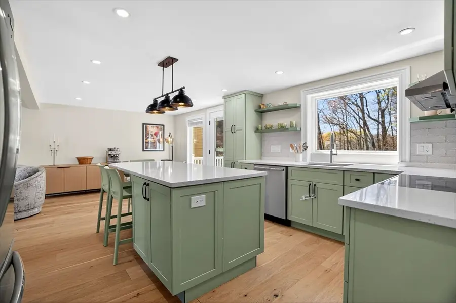 43 Rivers Ln, Malden, MA 02148 - #3