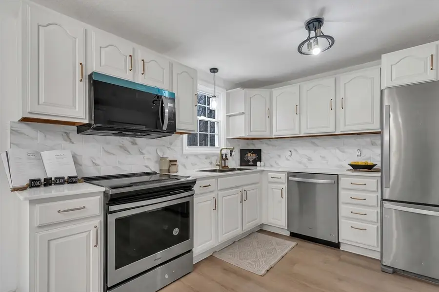 40 Brick Kiln Rd, North Attleboro, MA 02760 - #3