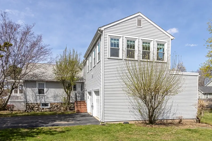 16 S Merrill St, Haverhill, MA 01835 - #3