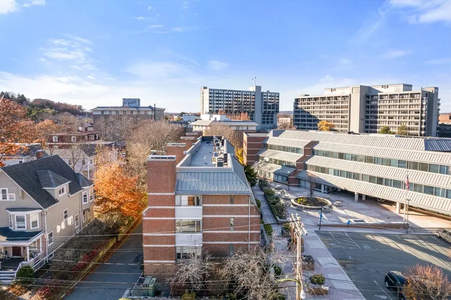 9-17 Baldwin St #15C, Newton, MA 02458 - #2