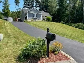 14 Servant Way, Southbridge, MA 01550