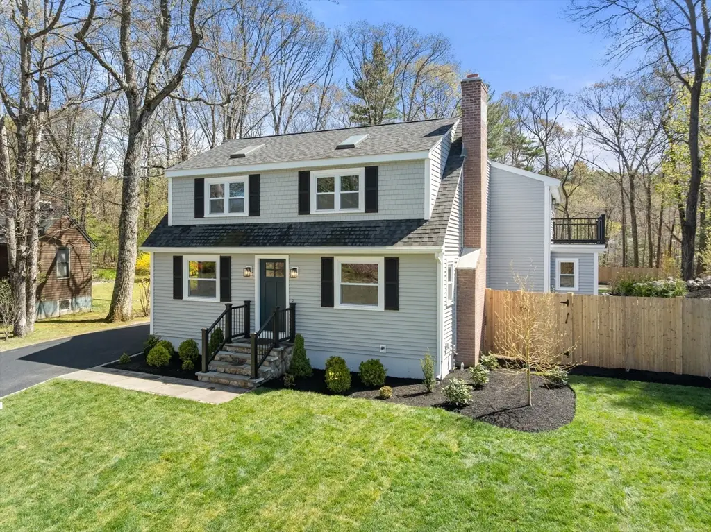 30 Oakridge Ave, Natick, MA 01760 - #1