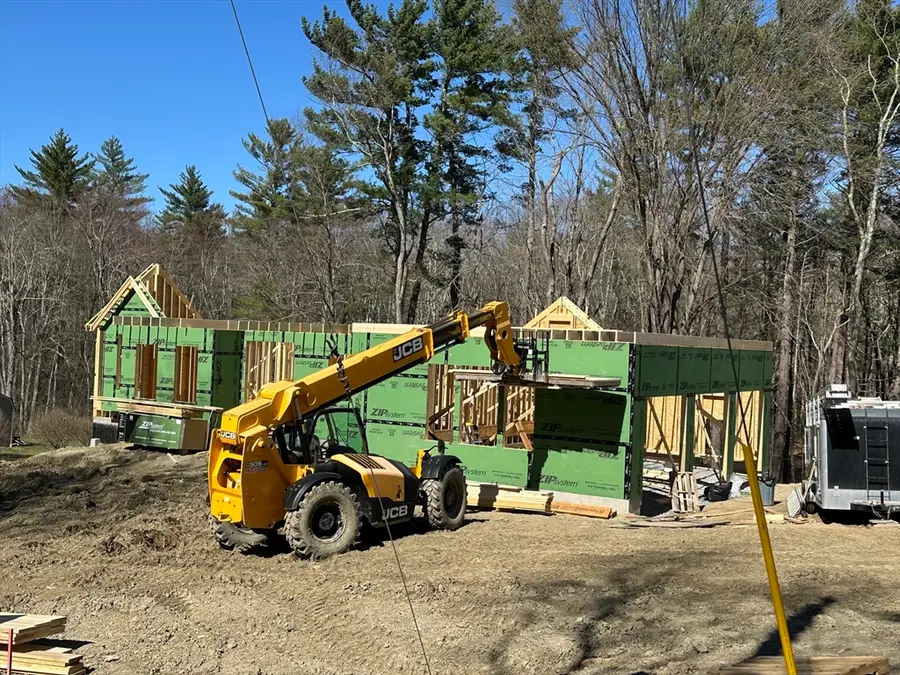 20 Hilliard Road, Kensington, NH 03833 - #3