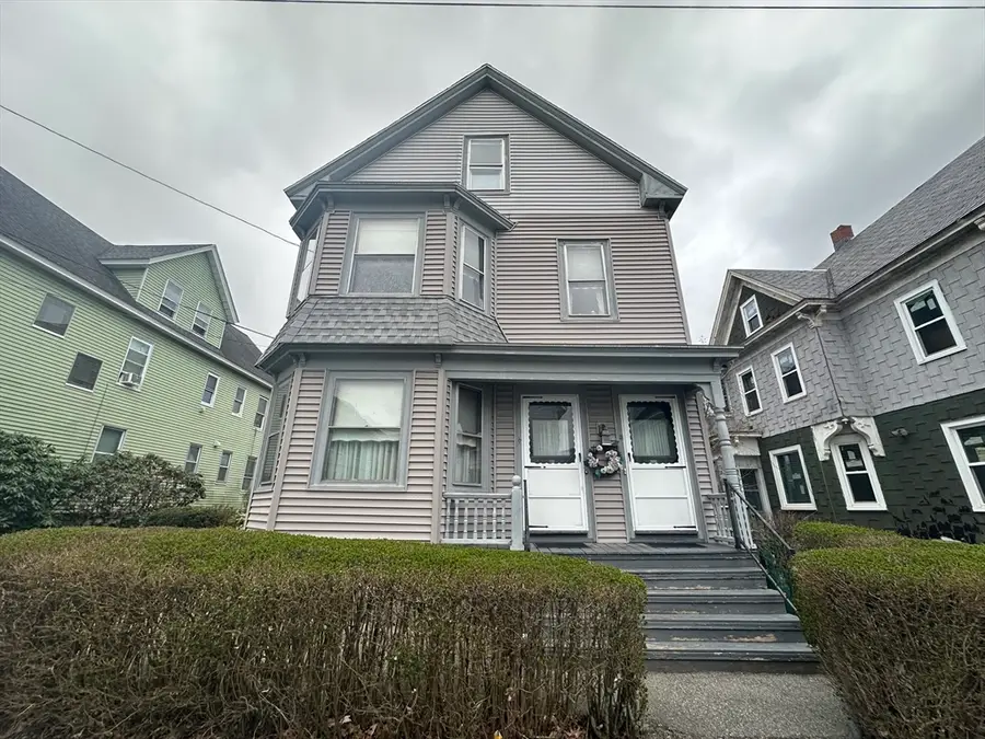 15 Crowley St, Lowell, MA 01852 - #2