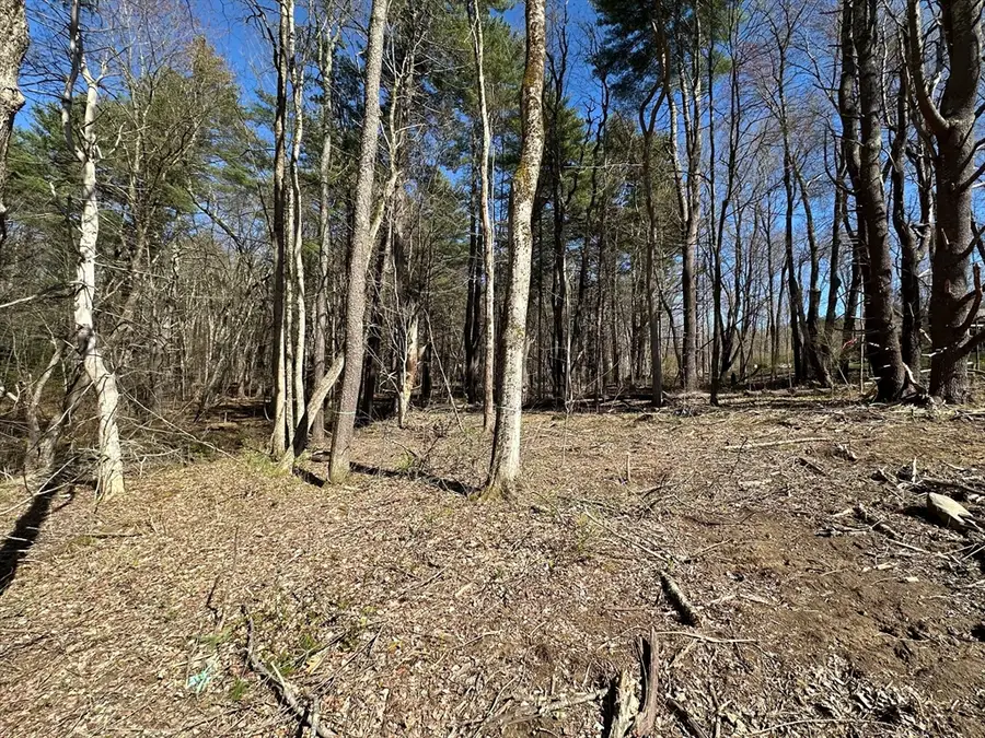 22 Hilliard Road, Kensington, NH 03833 - #3