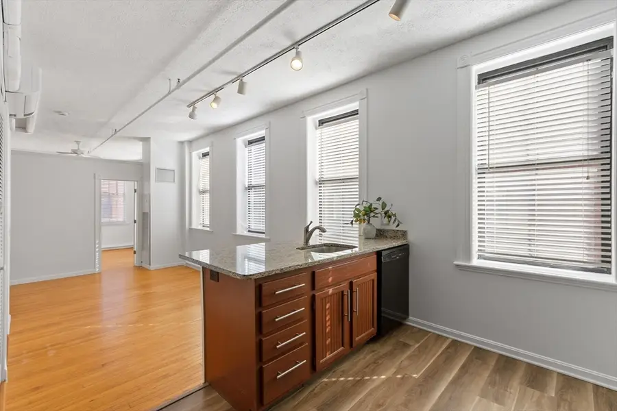 46 Washington St #303, Haverhill, MA 01830 - #3