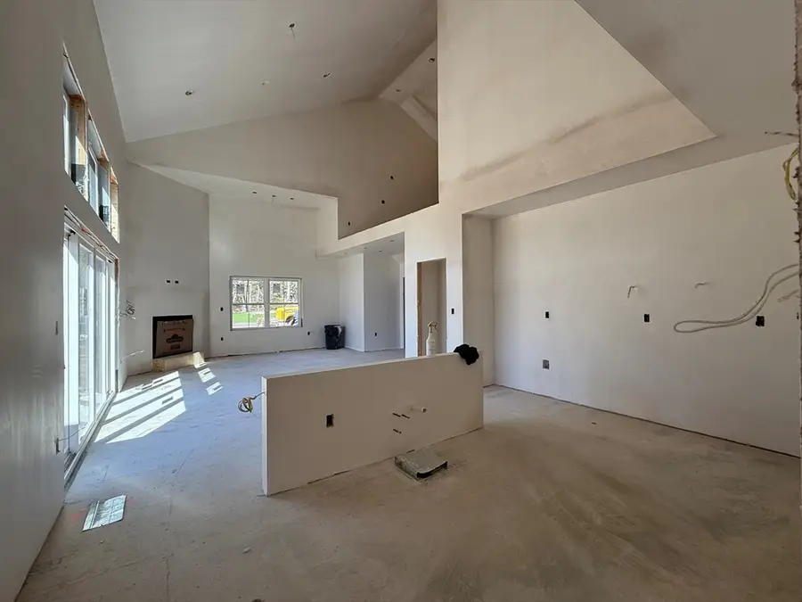 135 Essex Street #135, Middleton, MA 01949 - #3