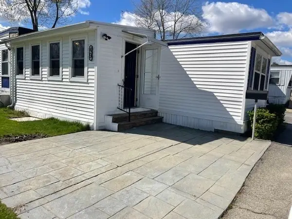 130 E Washington St. #49, North Attleboro, MA 02762