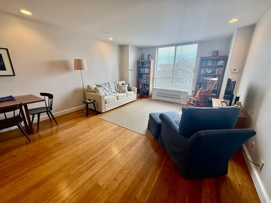 33 Pond Ave #1213, Brookline, MA 02445 - #3