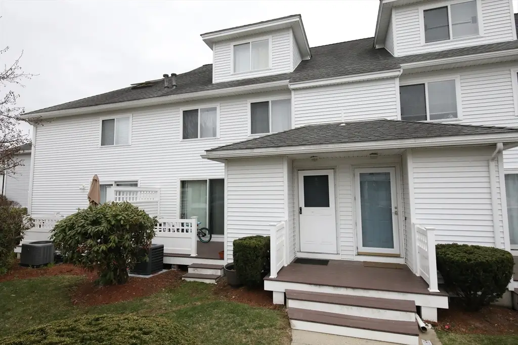 360 Littleton #E5, Chelmsford, MA 01824 - #1