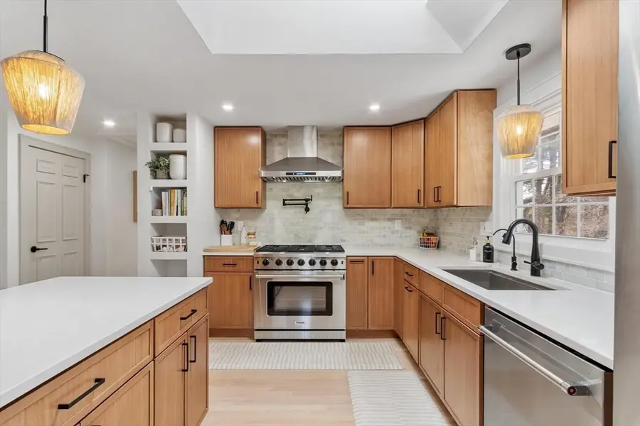 25 Porter Road, Chelmsford, MA 01824 - #3