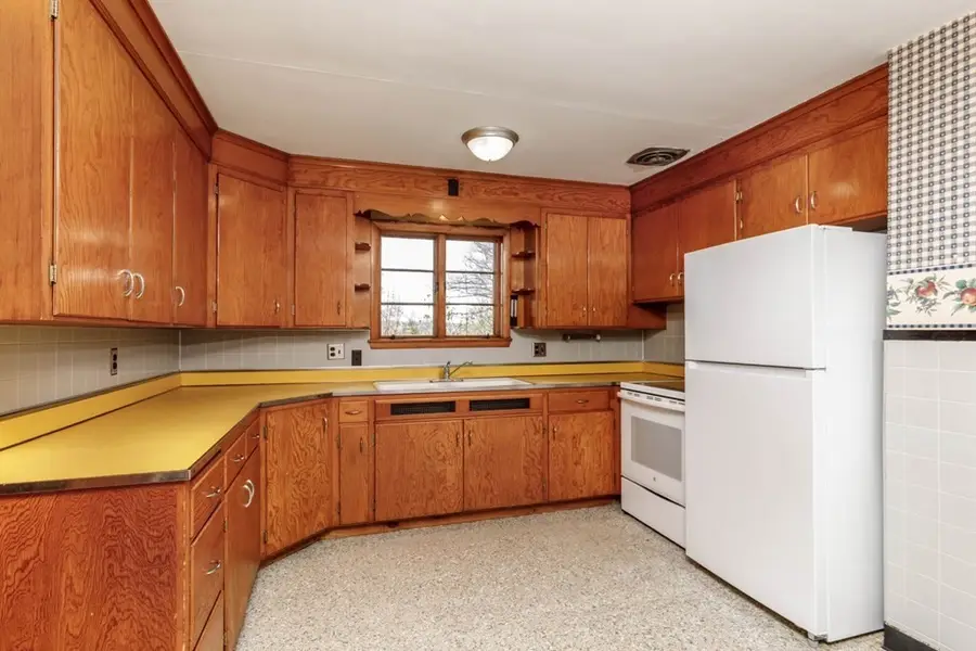 46 Ward Street, Athol, MA 01331 - #2