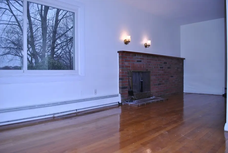 21 Goldsmith Ave, Beverly, MA 01915 - #2