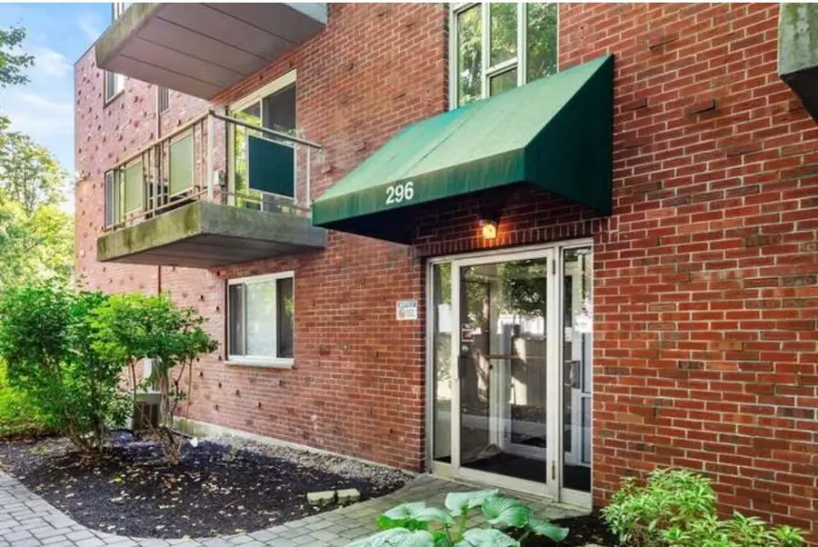 296 Commercial St #21, Braintree, MA 02184 - #3