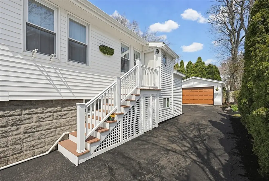 16 Coolidge Ave, Braintree, MA 02184 - #3