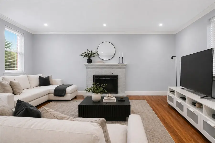 39 Commonwealth Ave #11, Newton, MA 02467 - #3