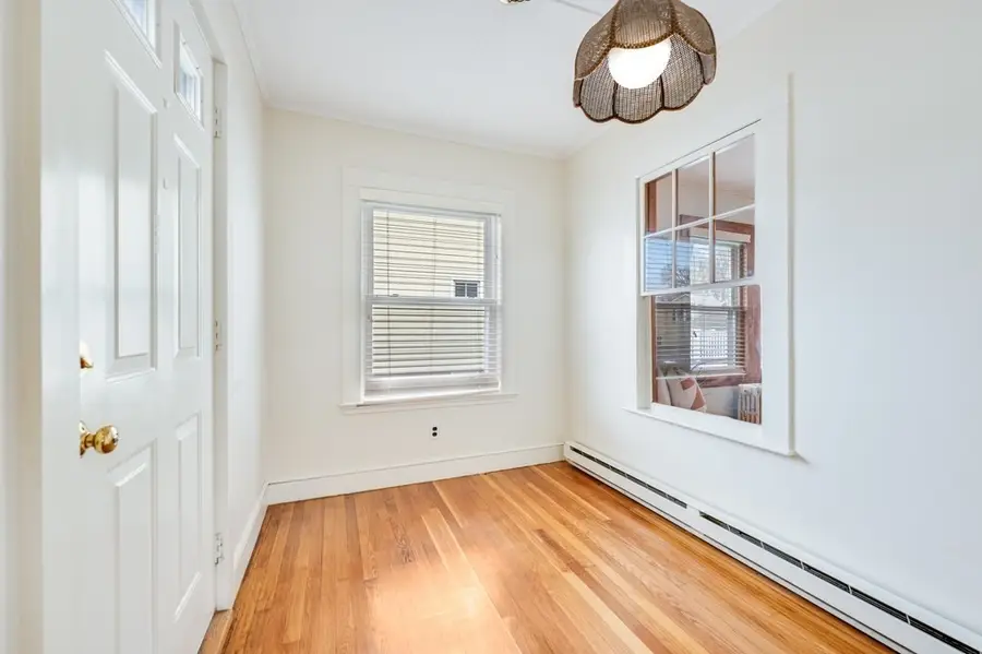 44 Jasper Street, Saugus, MA 01906 - #3