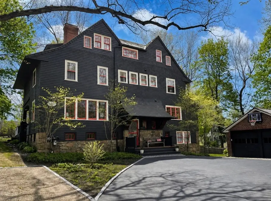 70 Curve St, Wellesley, MA 02482 - #2