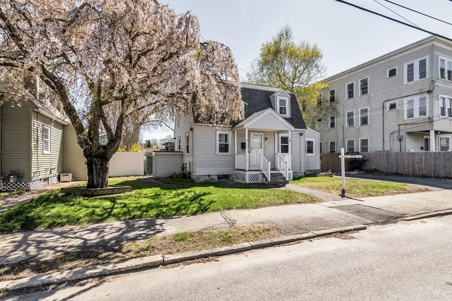 16 Market St, Lawrence, MA 01843 - #2