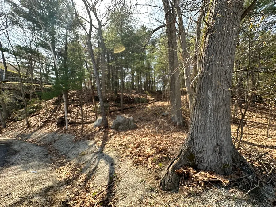 14 Cliff Rd, Saugus, MA 01906 - #2