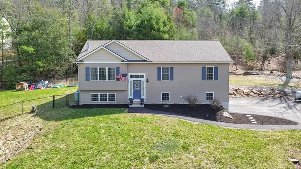 301 Podunk Rd, East Brookfield, MA 01515