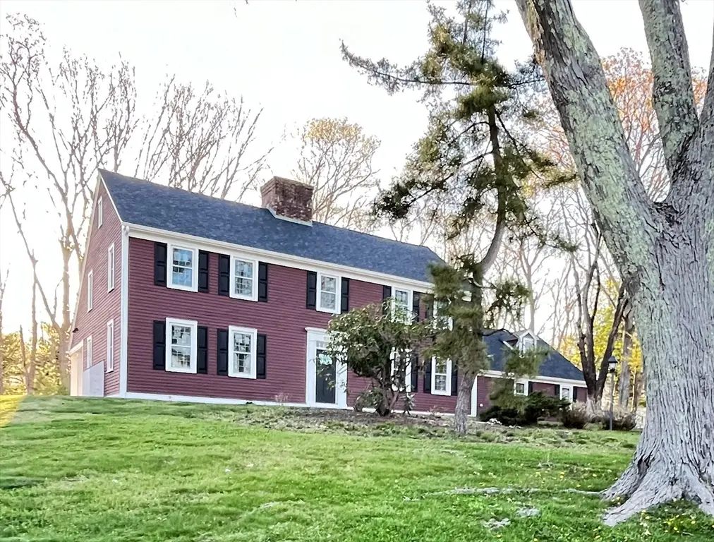 200 Highcrest Rd, Fall River, MA 02720 - #1