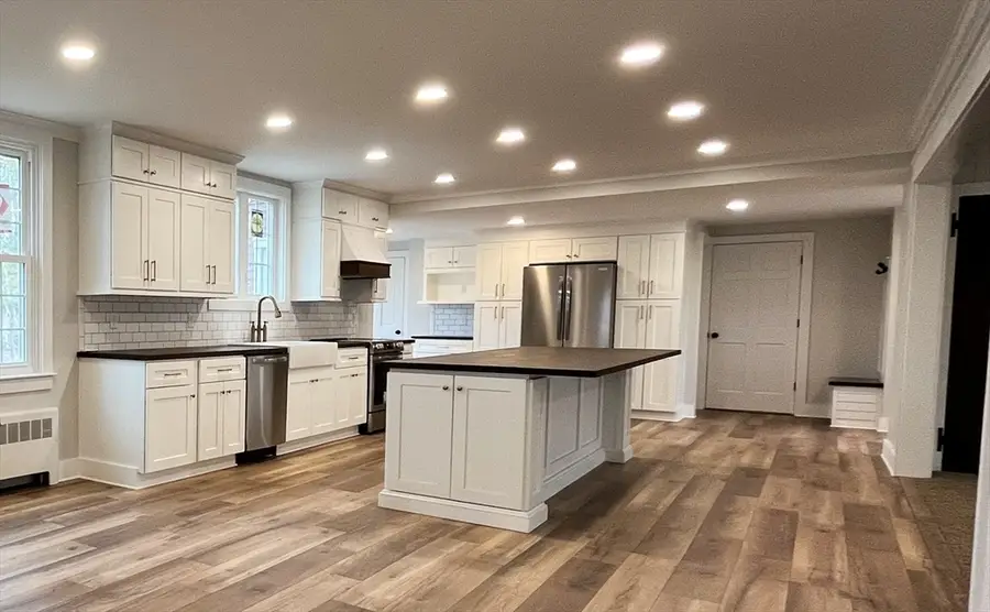 200 Highcrest Rd, Fall River, MA 02720 - #2