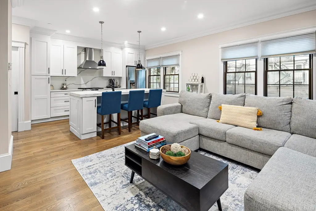 199 Trenton St #2, Boston, MA 02128 - #1