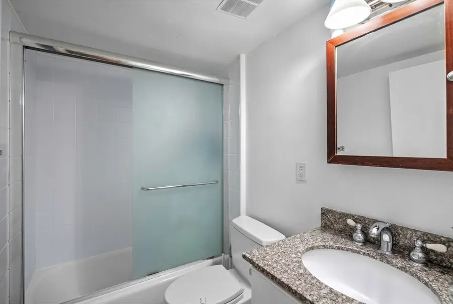 245 Kelton St #11, Boston, MA 02134 - #3