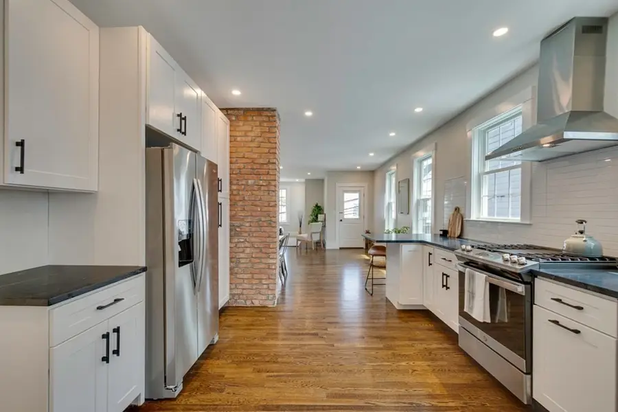 68 Flint St, Somerville, MA 02145 - #2