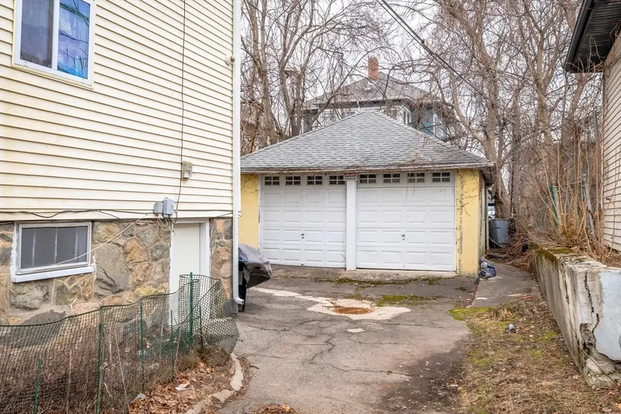 1-3 Lesher St, Boston, MA 02131 - #3