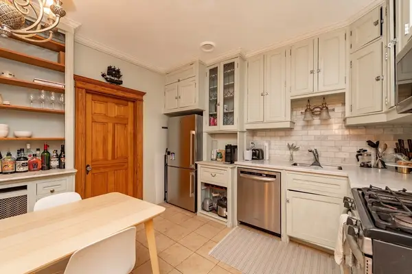 49 Revere St #4, Boston, MA 02114