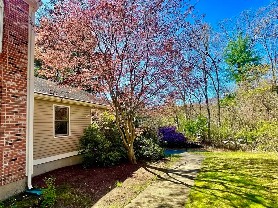 128 Upton Rd, Westborough, MA 01581 - #2
