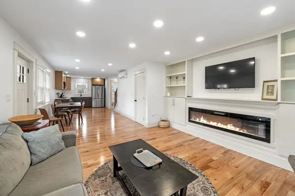 6-R Neptune Place #1, Gloucester, MA 01930