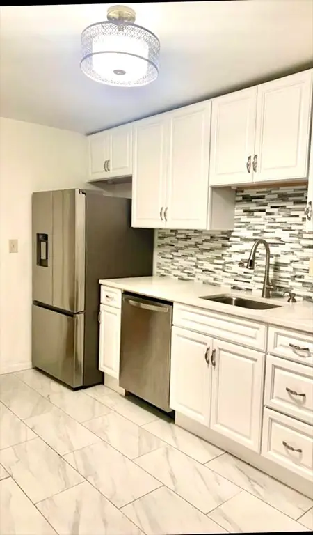 66 Bryon Rd #5, Chestnut Hill, MA 02467 - #1