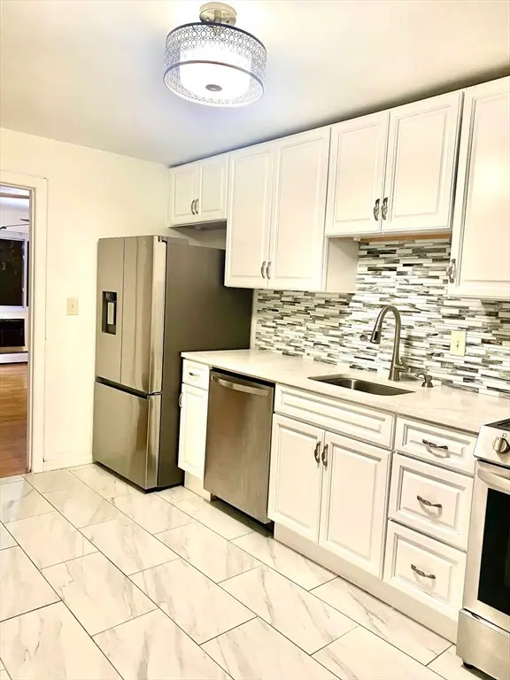 66 Bryon Rd #5, Chestnut Hill, MA 02467 - #2