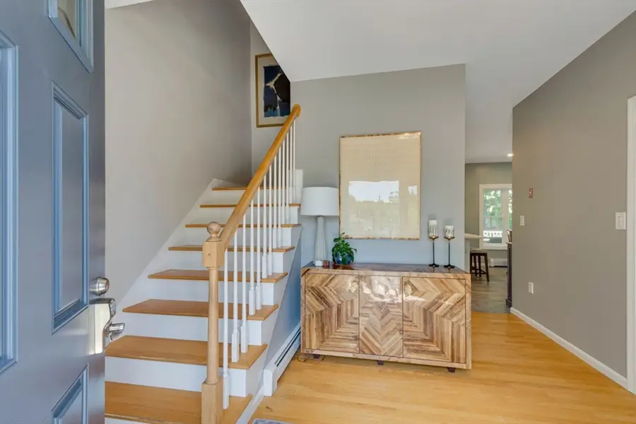 3 Paris Way, Woburn, MA 01801 - #3