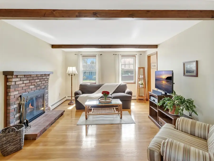 15 Riverside Dr, Mansfield, MA 02048 - #2