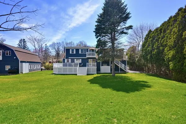 245 Granite St, Rockport, MA 01966