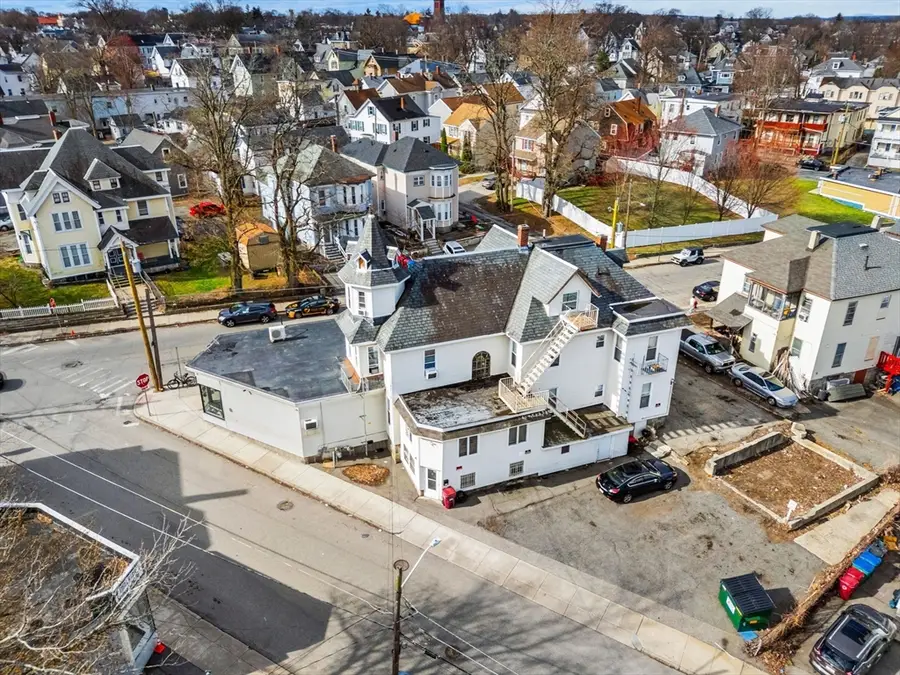 237 Branch St, Lowell, MA 01851 - #2