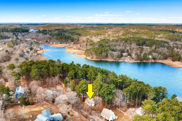 23 Pew Ave, Gloucester, MA 01930