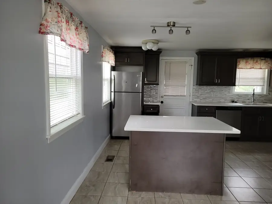 33 Clark #A, Randolph, MA 02368 - #3