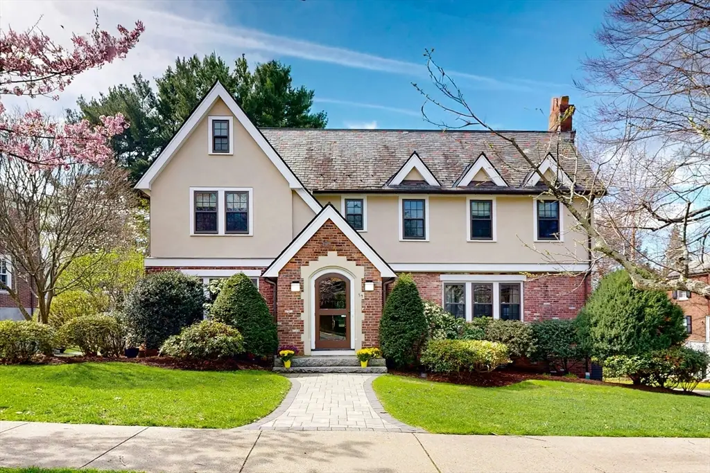 59 Randolph, Chestnut Hill, MA 02467 - #1